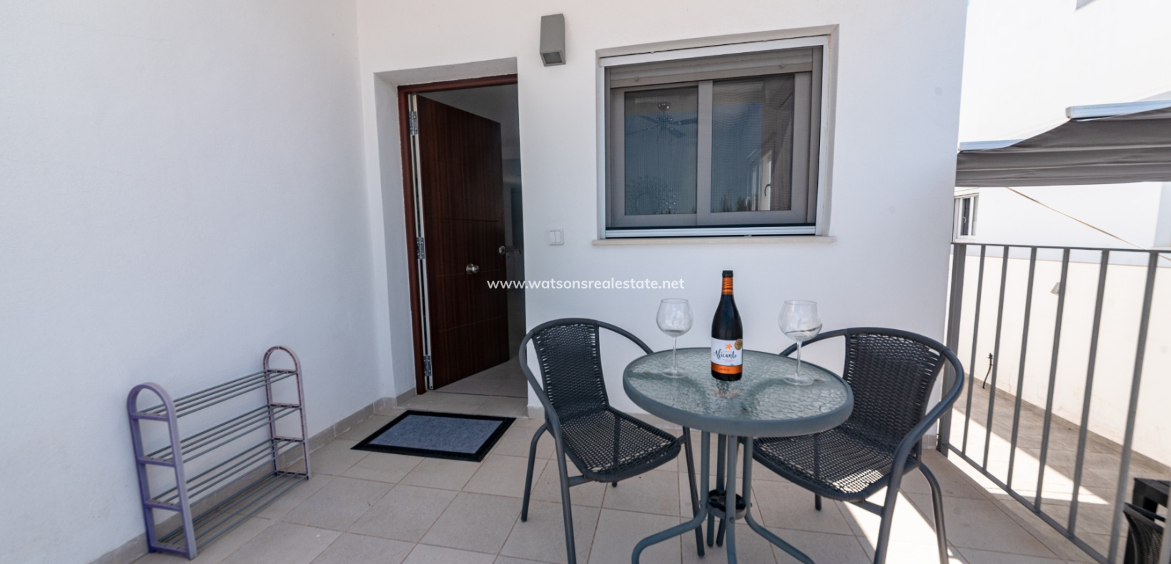 Resale - Detached - Urb. La Marina