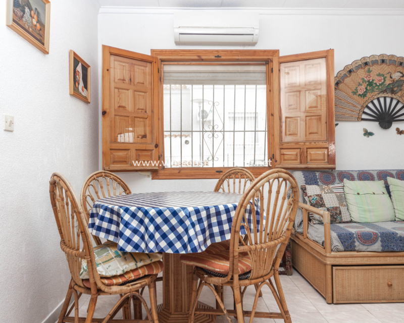 Resale - Detached - Urb. La Marina