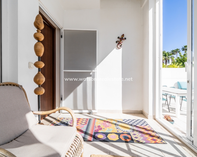 Resale - Detached - Urb. La Marina