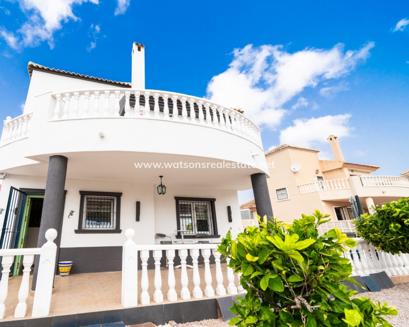 Resale - Detached - Urb. La Marina