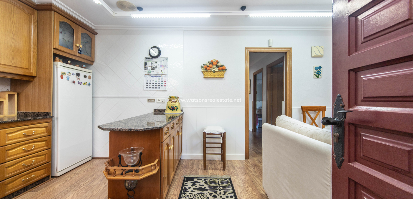 Resale - Detached - Urb. La Marina