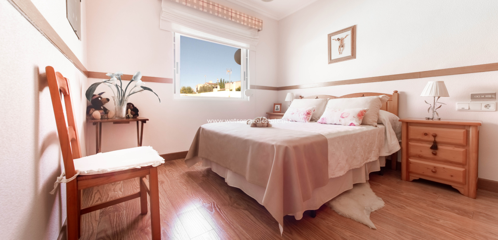 Resale - Detached - Urb. La Marina