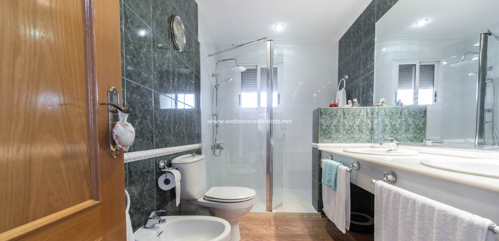 Resale - Detached - Urb. La Marina