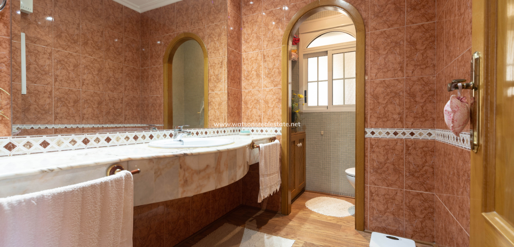 Resale - Detached - Urb. La Marina