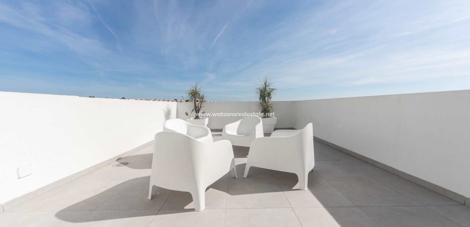 Resale - Detached - Urb. La Marina