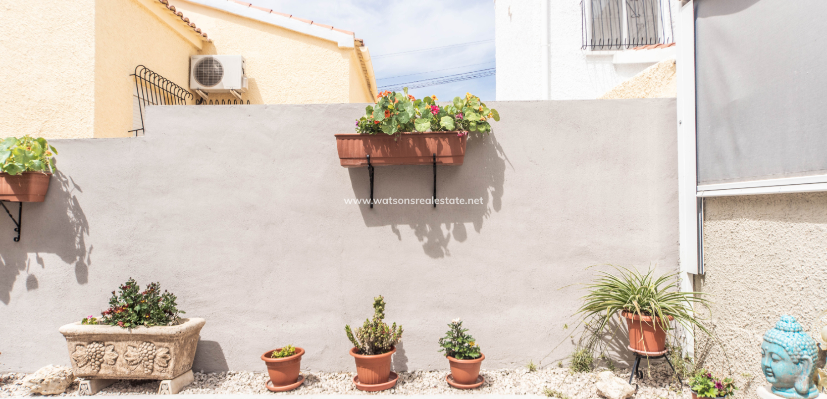 Resale - Detached - Urb. La Marina