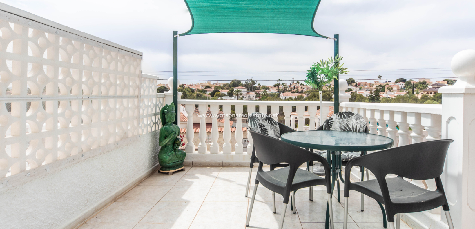 Resale - Detached - Urb. La Marina