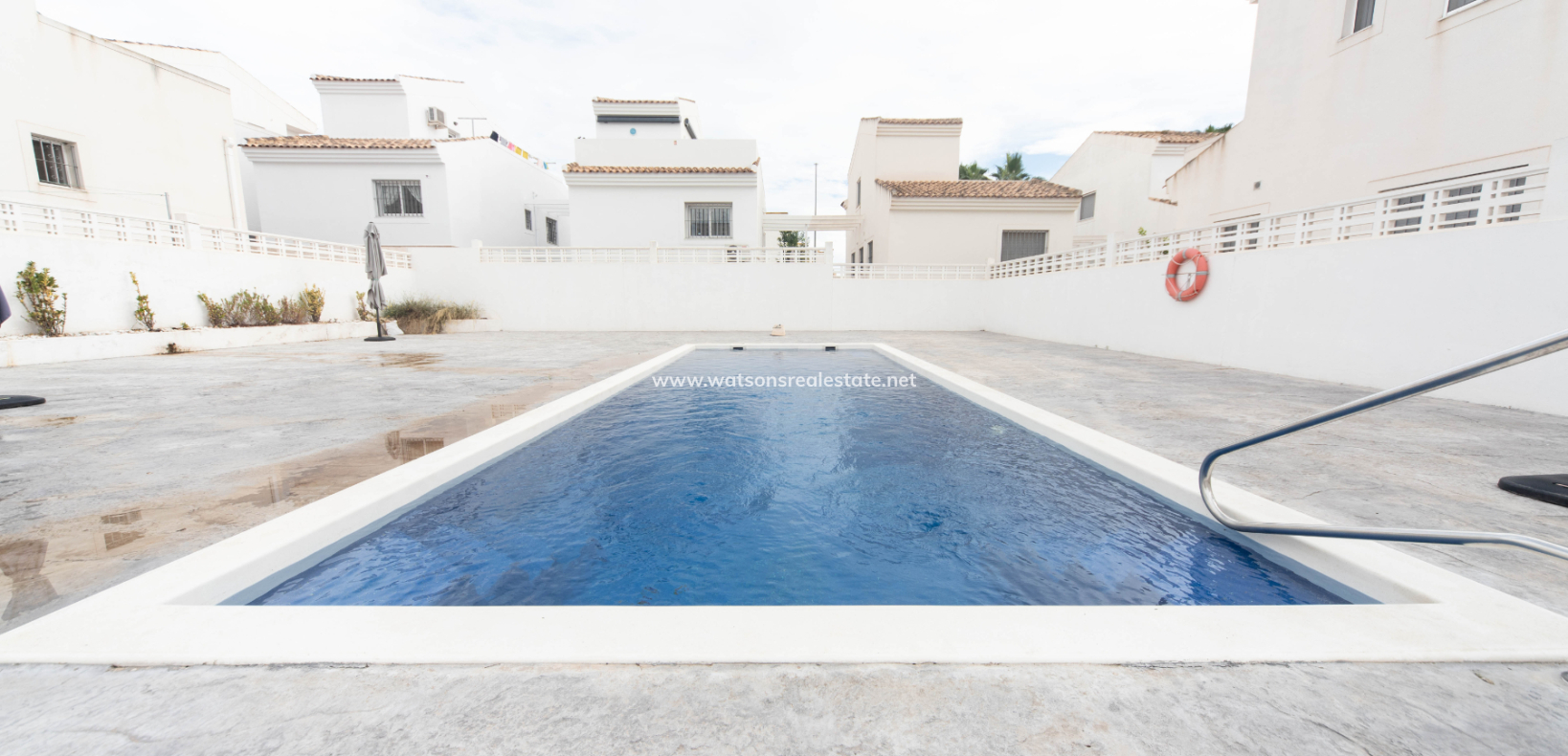 Resale - Detached - Urb. La Marina