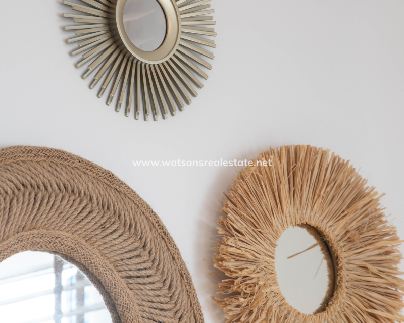 Resale - Detached - Urb. La Marina