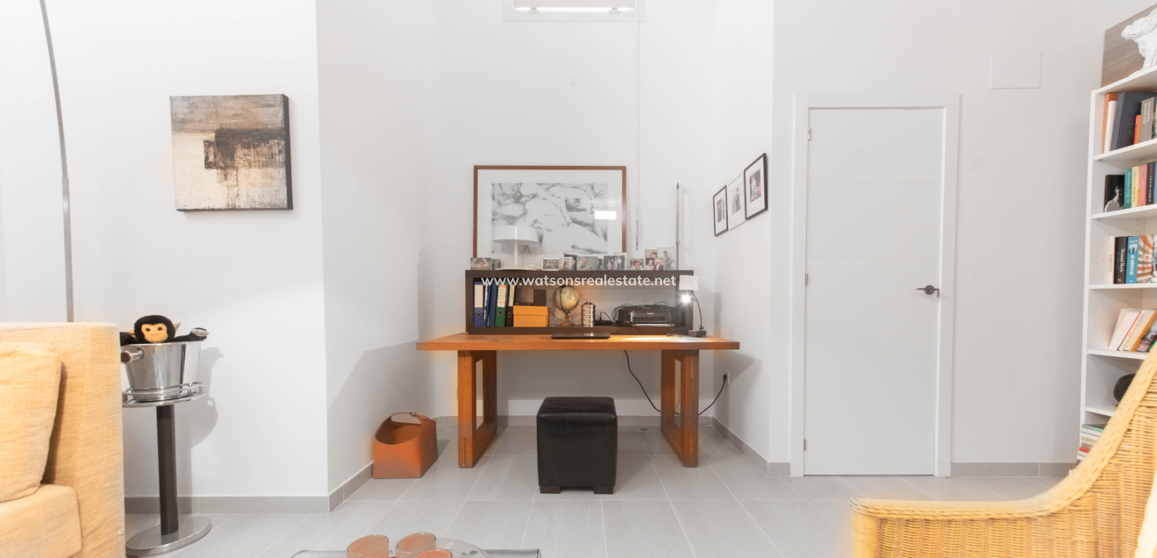 Resale - Detached - Urb. La Marina