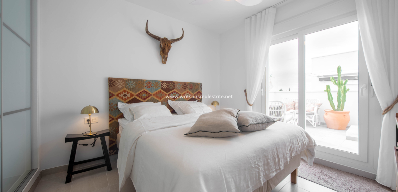 Resale - Detached - Urb. La Marina