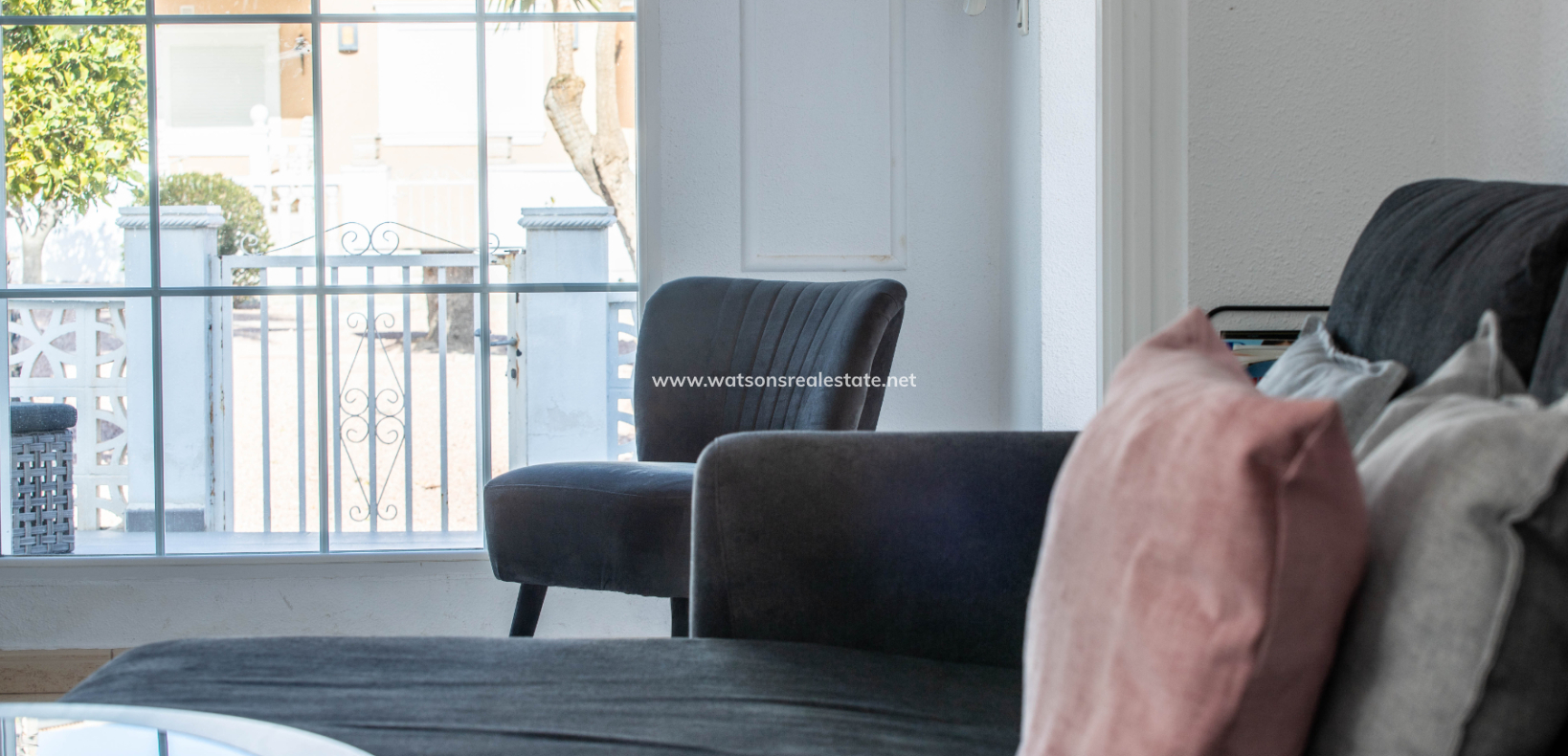 Resale - Detached - Urb. La Marina