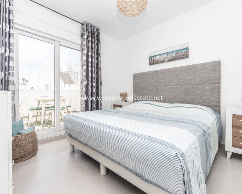 Resale - Detached - Urb. La Marina