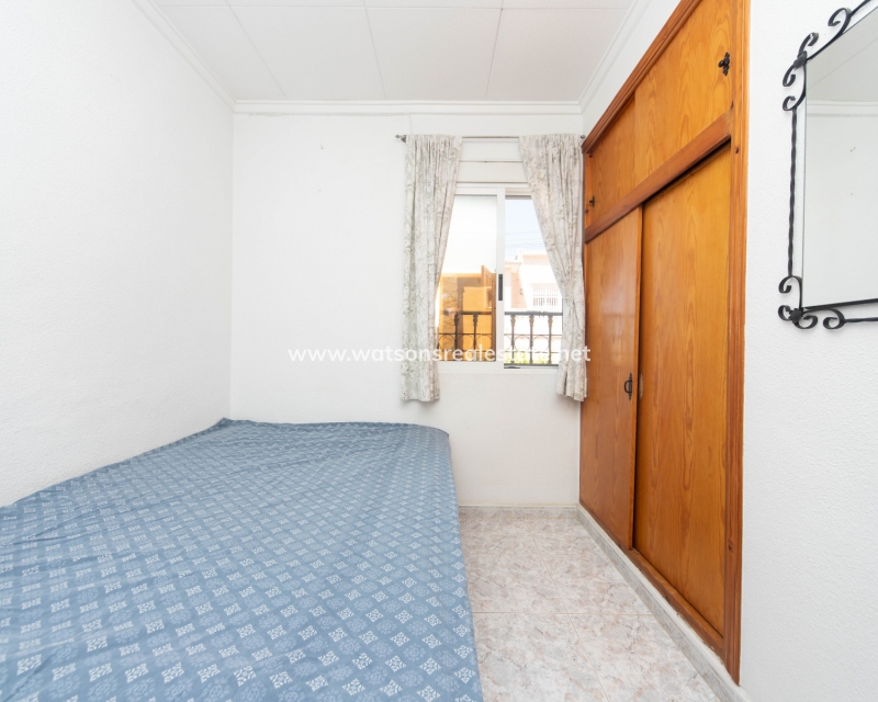 Resale - Detached - Urb. La Marina