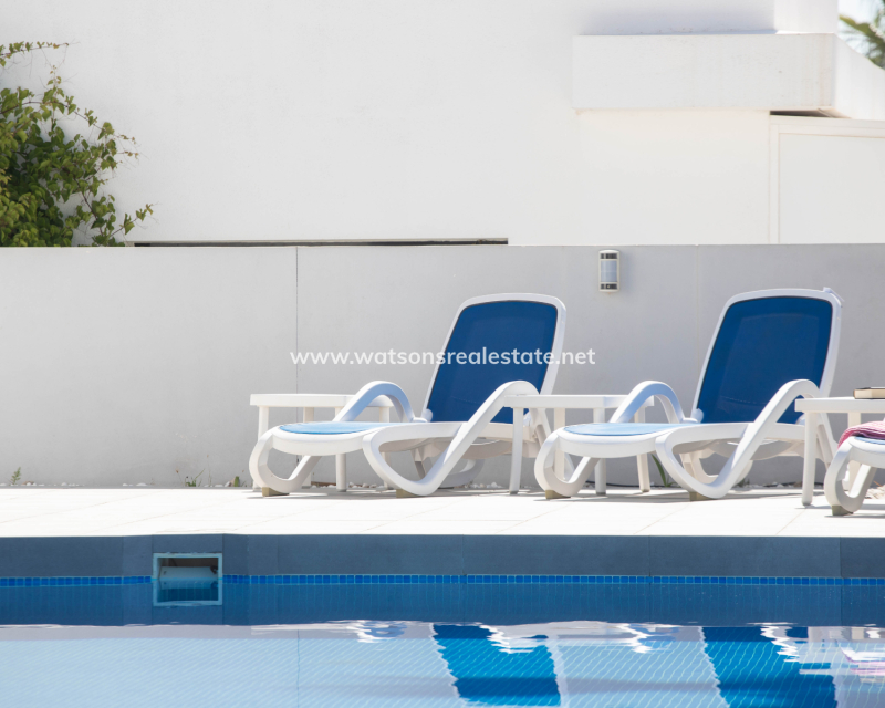 Resale - Detached - Urb. La Marina