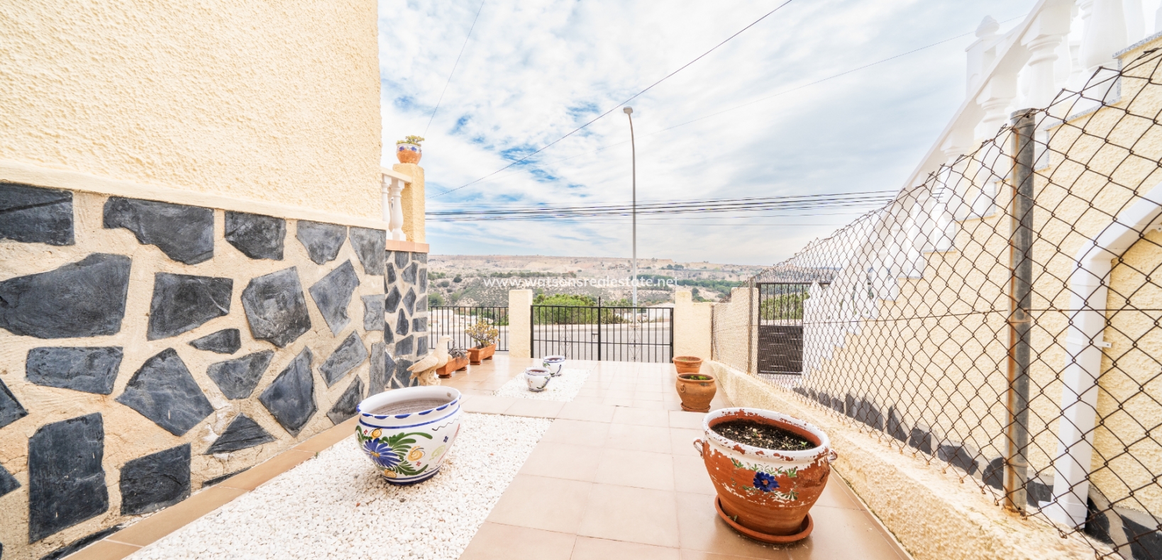 Resale - Detached - Urb. La Marina