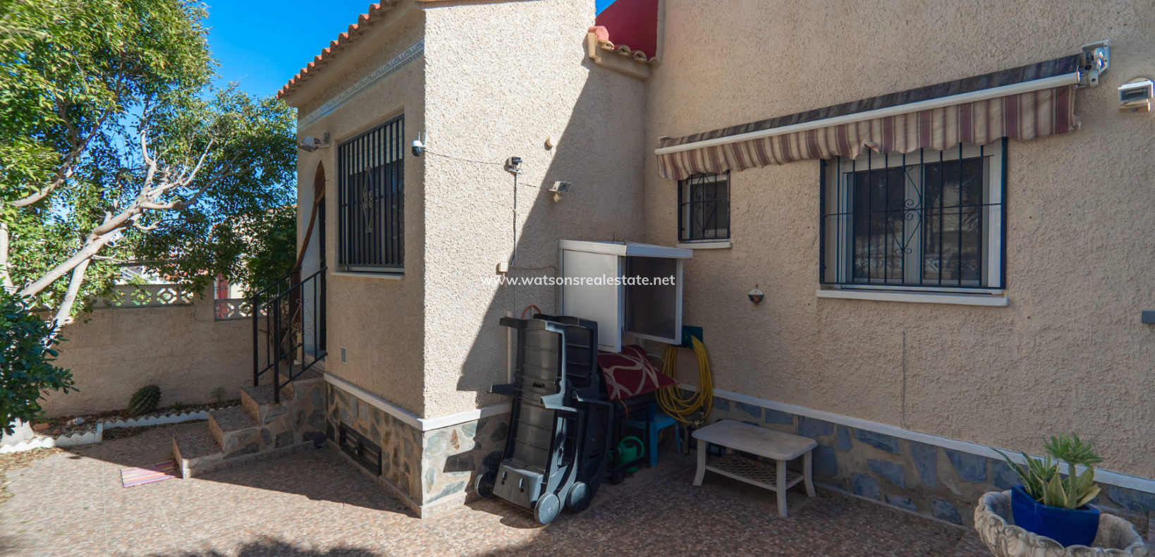 Resale - Detached - Urb. La Marina