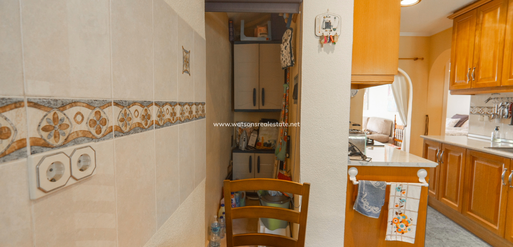 Resale - Detached - Urb. La Marina