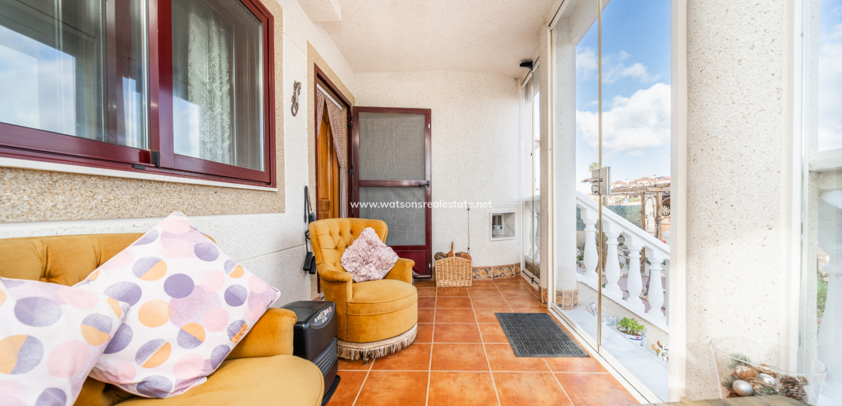 Resale - Detached - Urb. La Marina