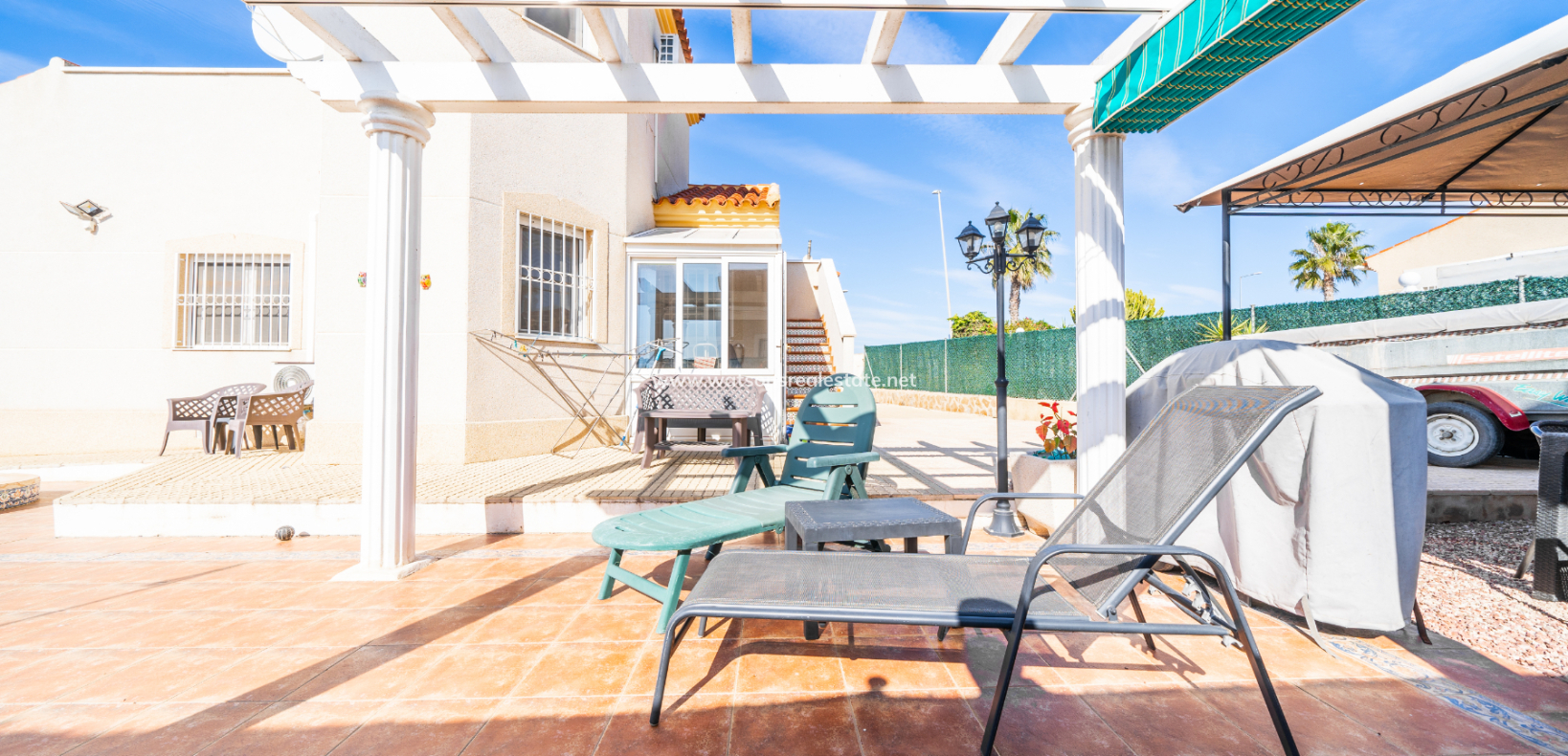 Resale - Detached - Urb. La Marina