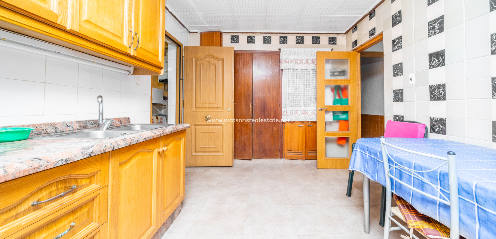 Resale - Detached - Urb. La Marina