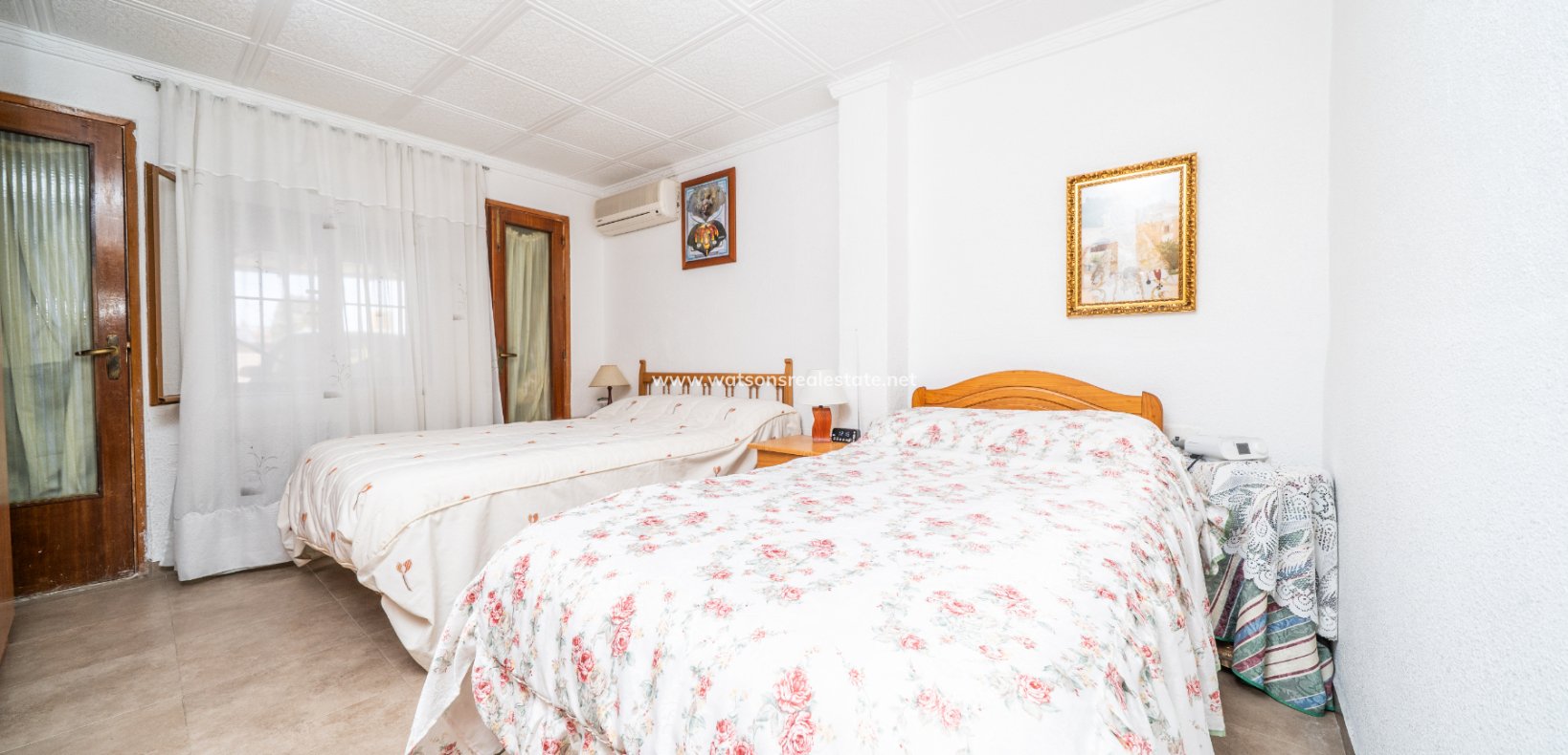 Resale - Detached - Urb. La Marina