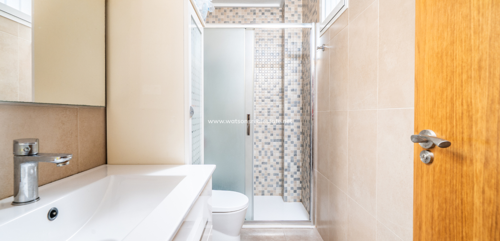 Resale - Detached - Urb. La Marina