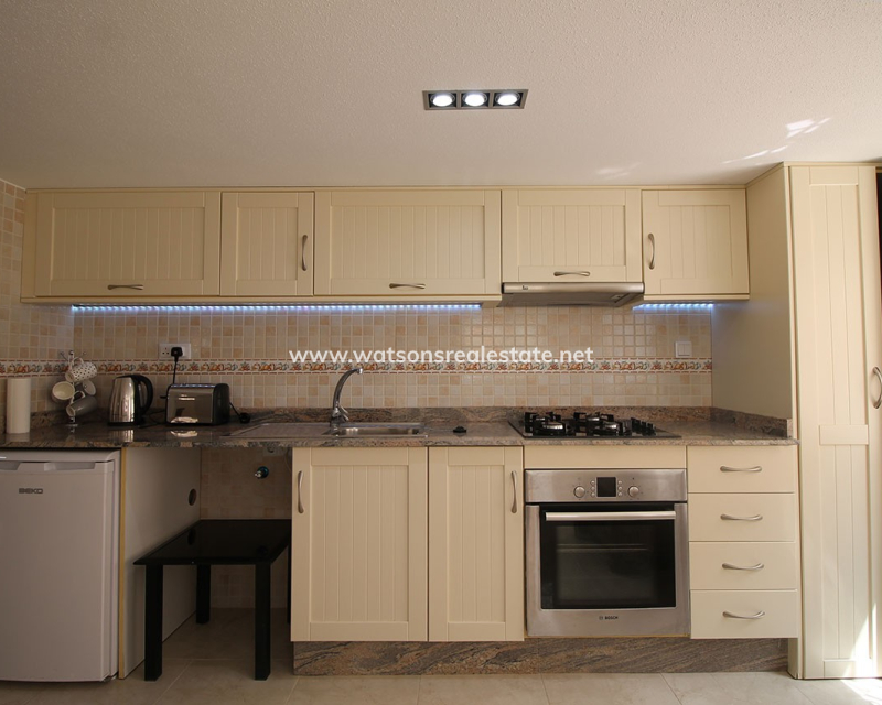 Resale - Detached - Urb. La Marina
