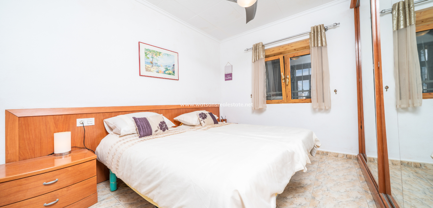 Resale - Detached - Urb. La Marina