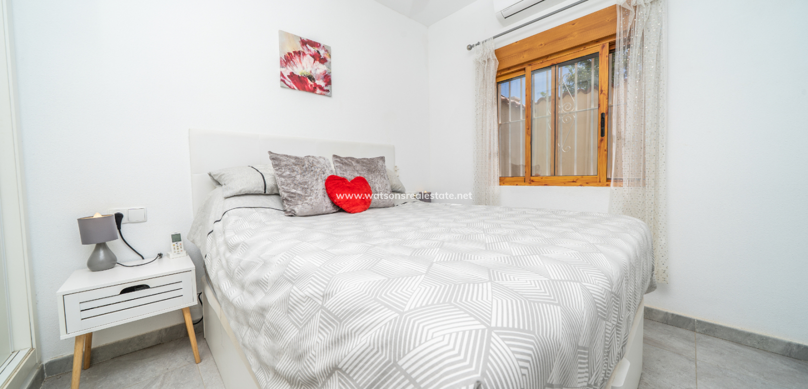 Resale - Detached - Urb. La Marina