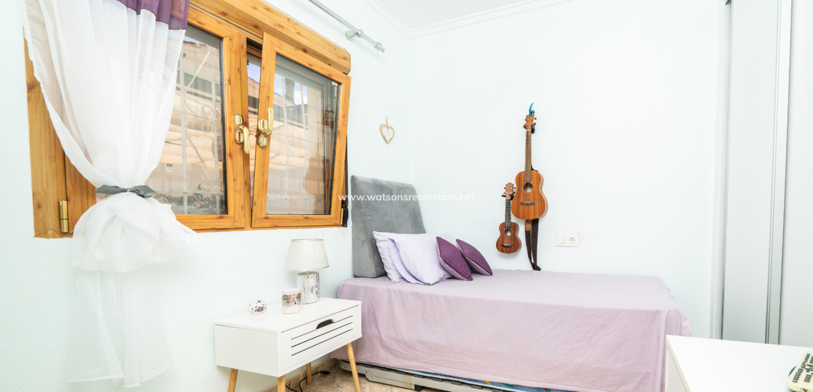 Resale - Detached - Urb. La Marina