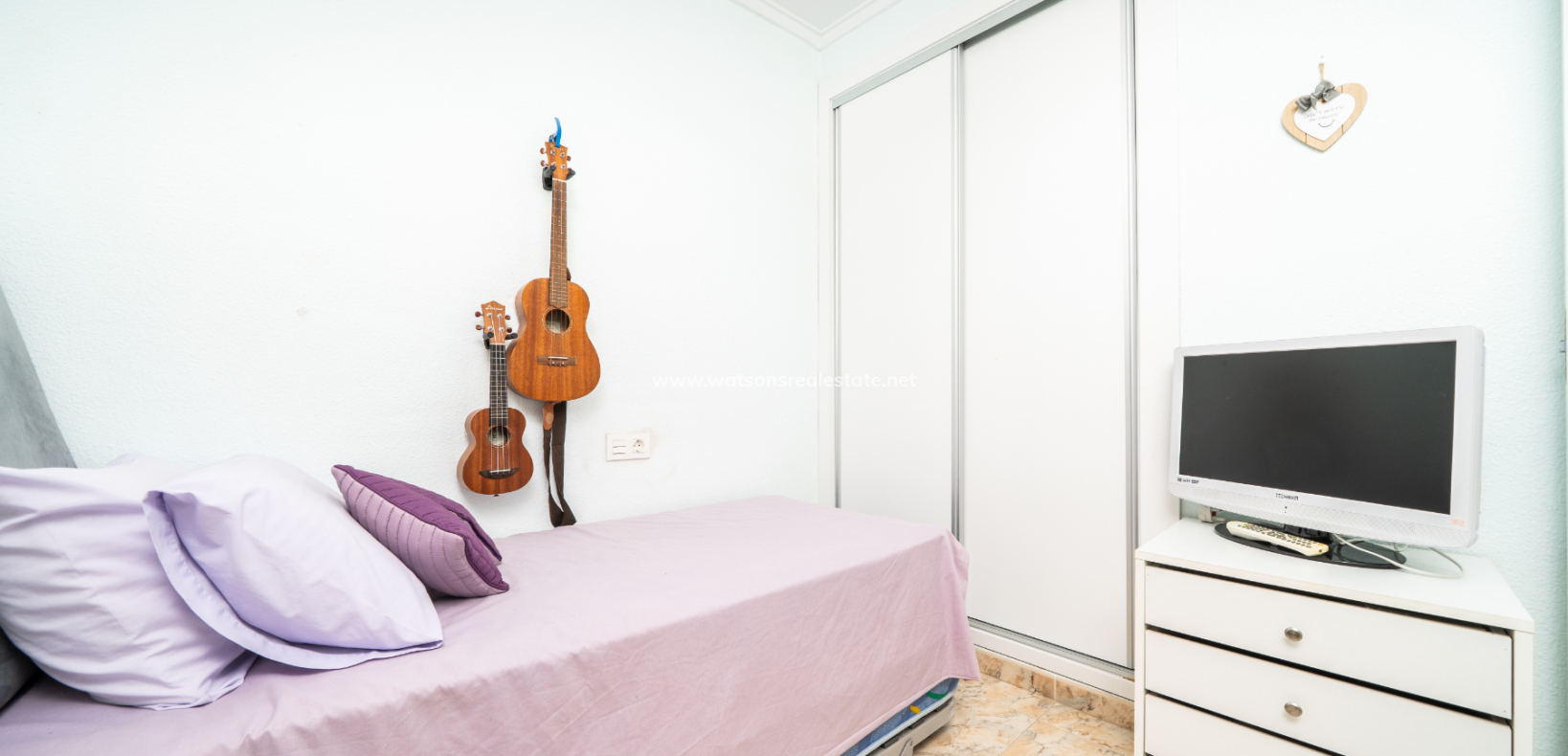 Resale - Detached - Urb. La Marina