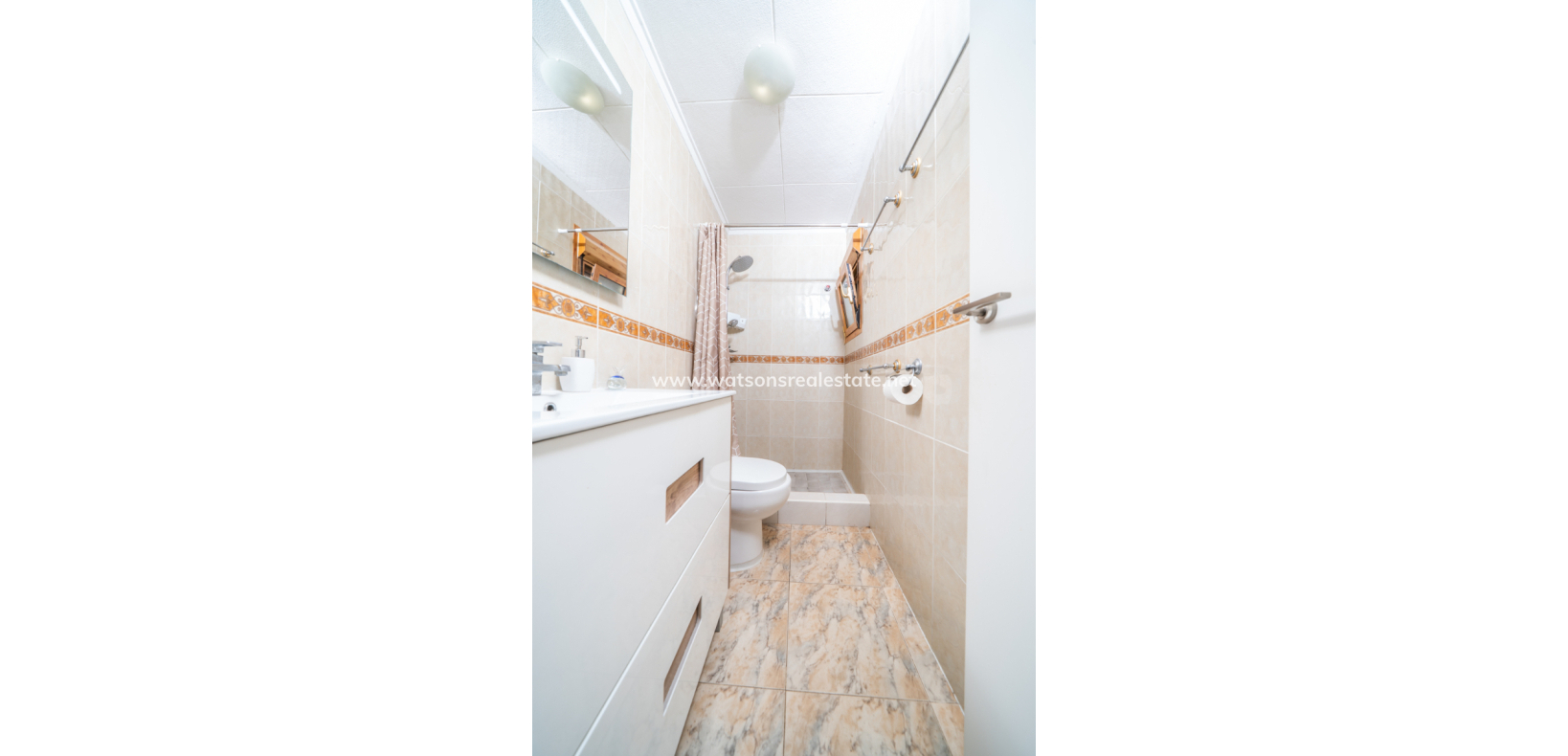 Resale - Detached - Urb. La Marina