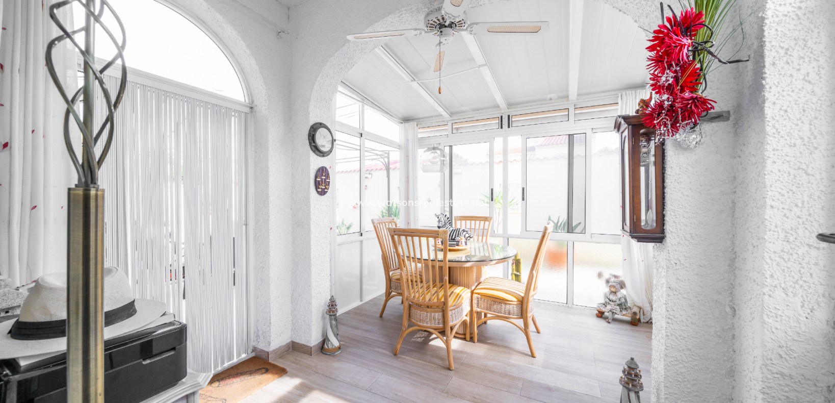 Resale - Detached - Urb. La Marina