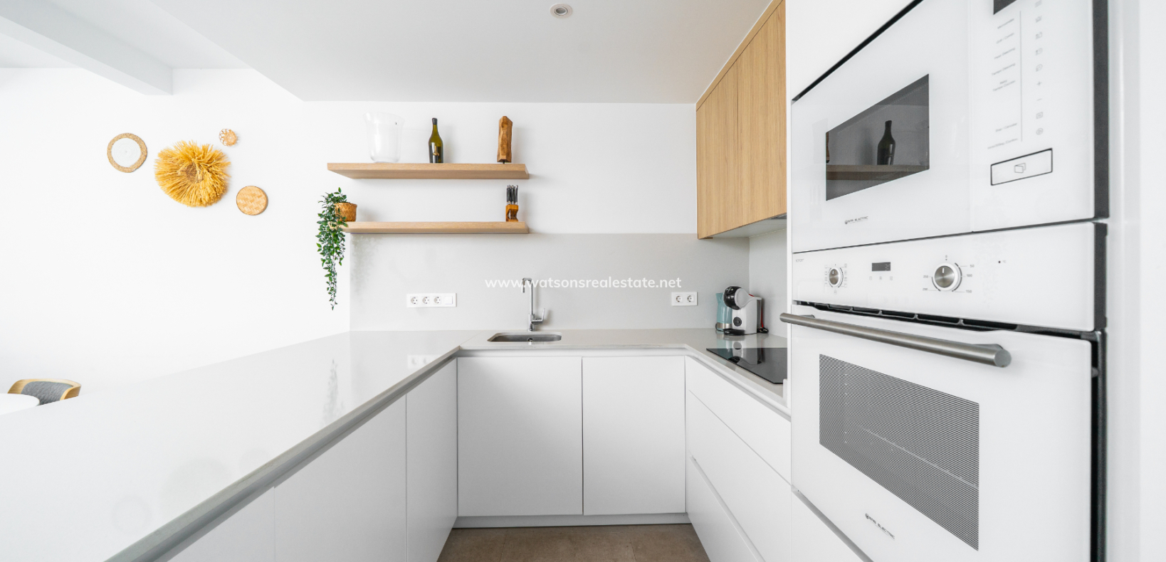 Resale - Detached - Urb. La Marina