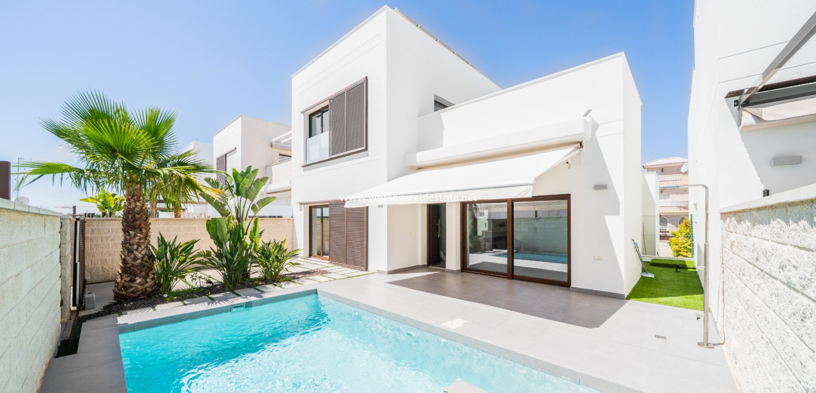 Resale - Detached - Urb. La Marina