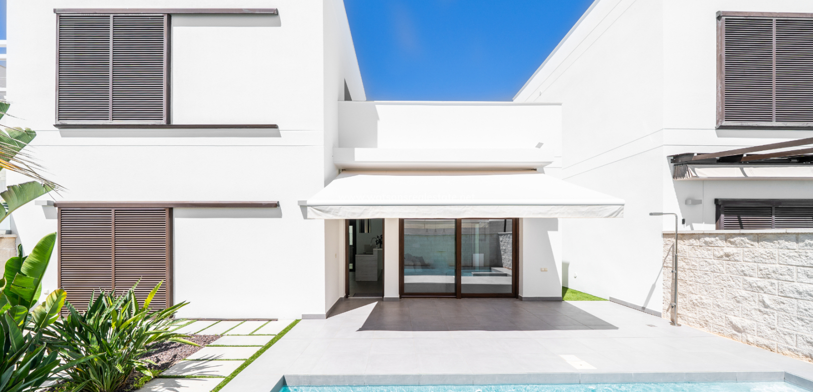 Resale - Detached - Urb. La Marina
