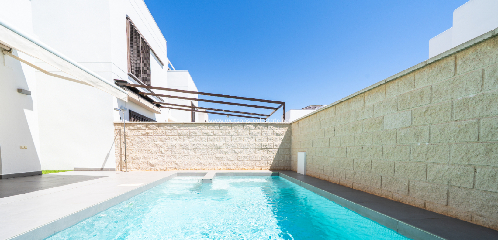 Resale - Detached - Urb. La Marina