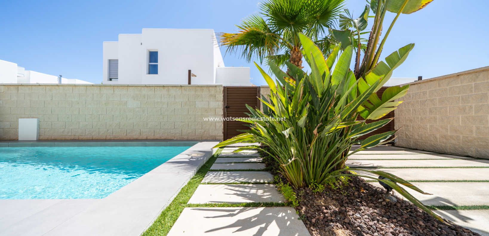 Resale - Detached - Urb. La Marina
