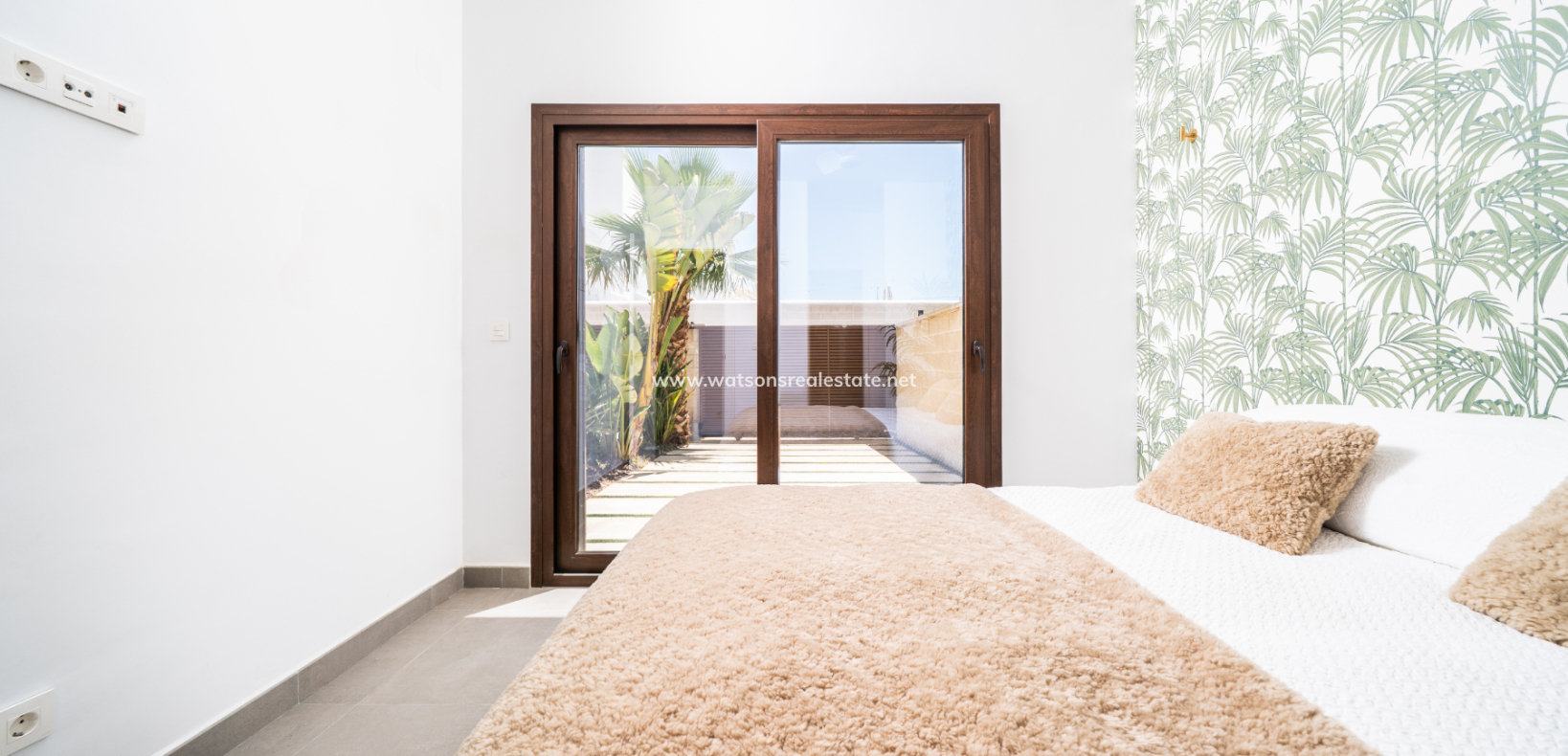 Resale - Detached - Urb. La Marina