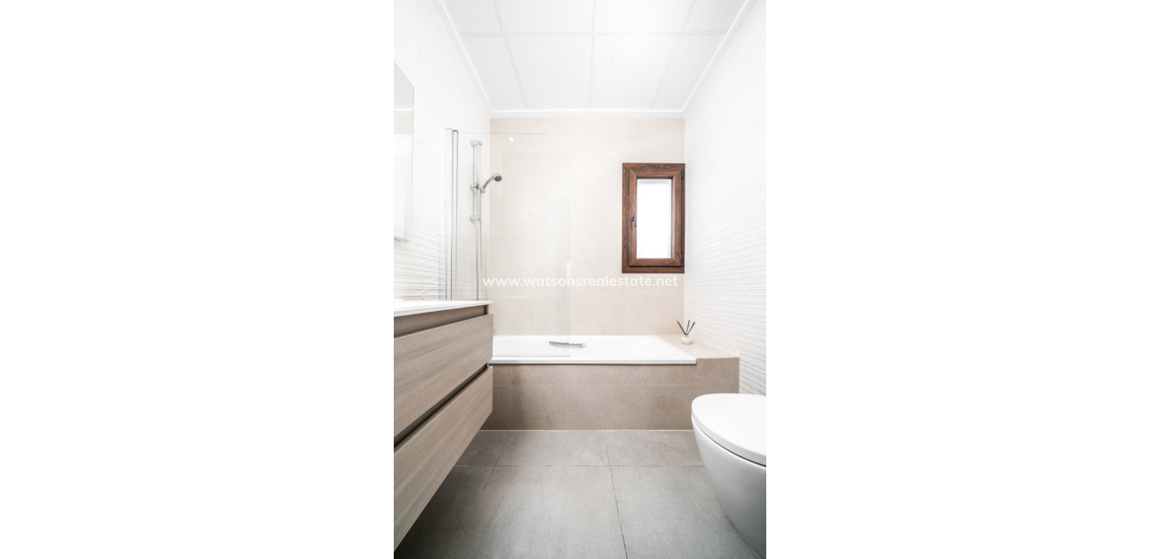 Resale - Detached - Urb. La Marina