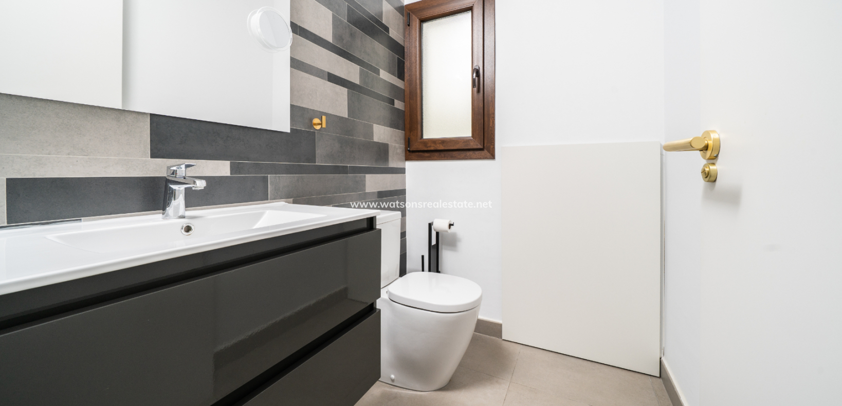 Resale - Detached - Urb. La Marina