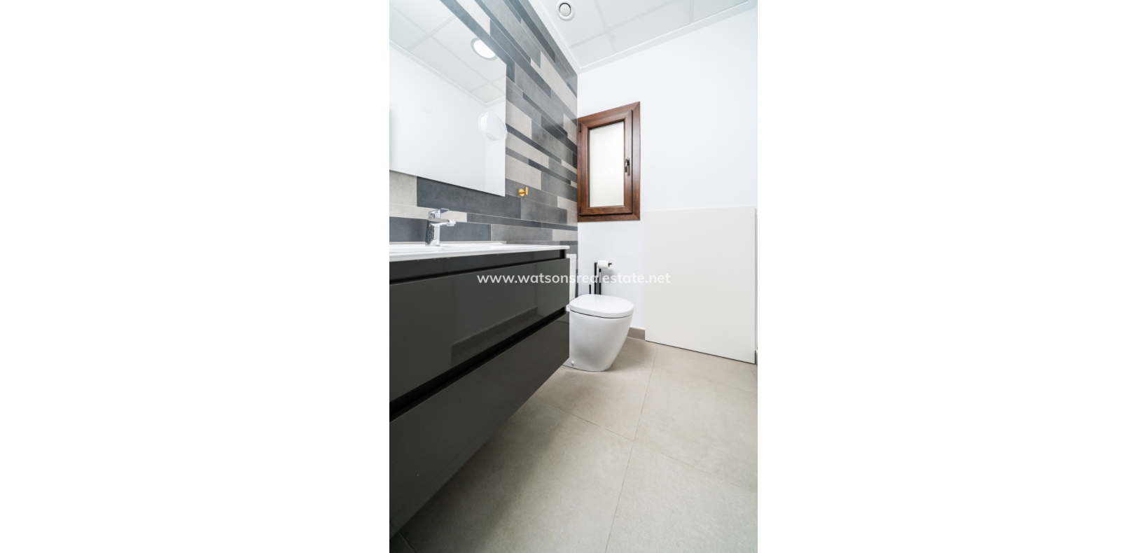 Resale - Detached - Urb. La Marina