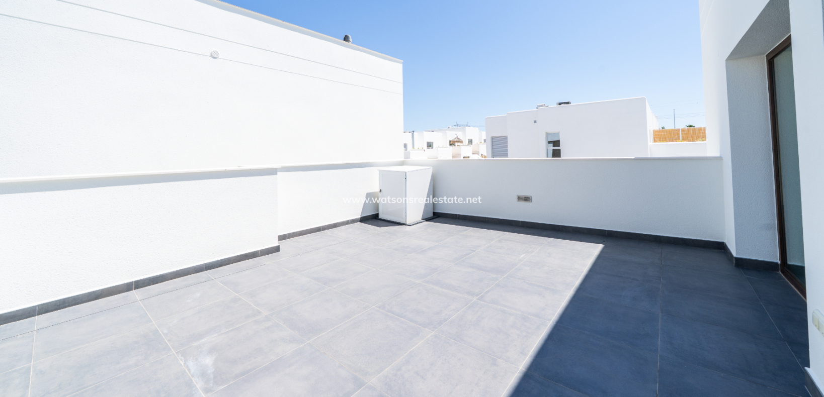 Resale - Detached - Urb. La Marina