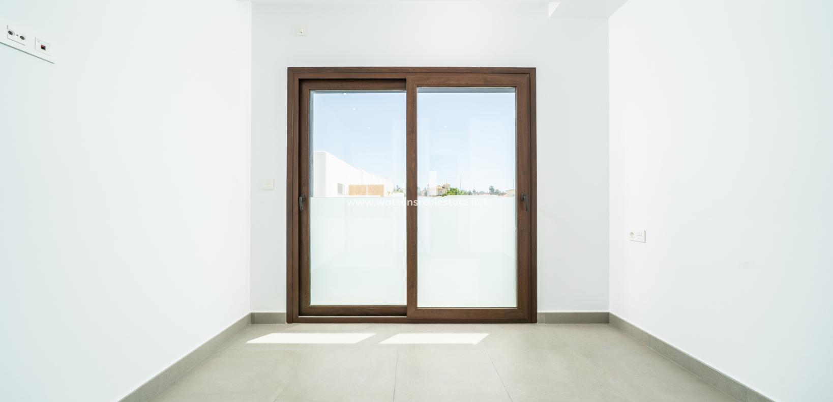 Resale - Detached - Urb. La Marina