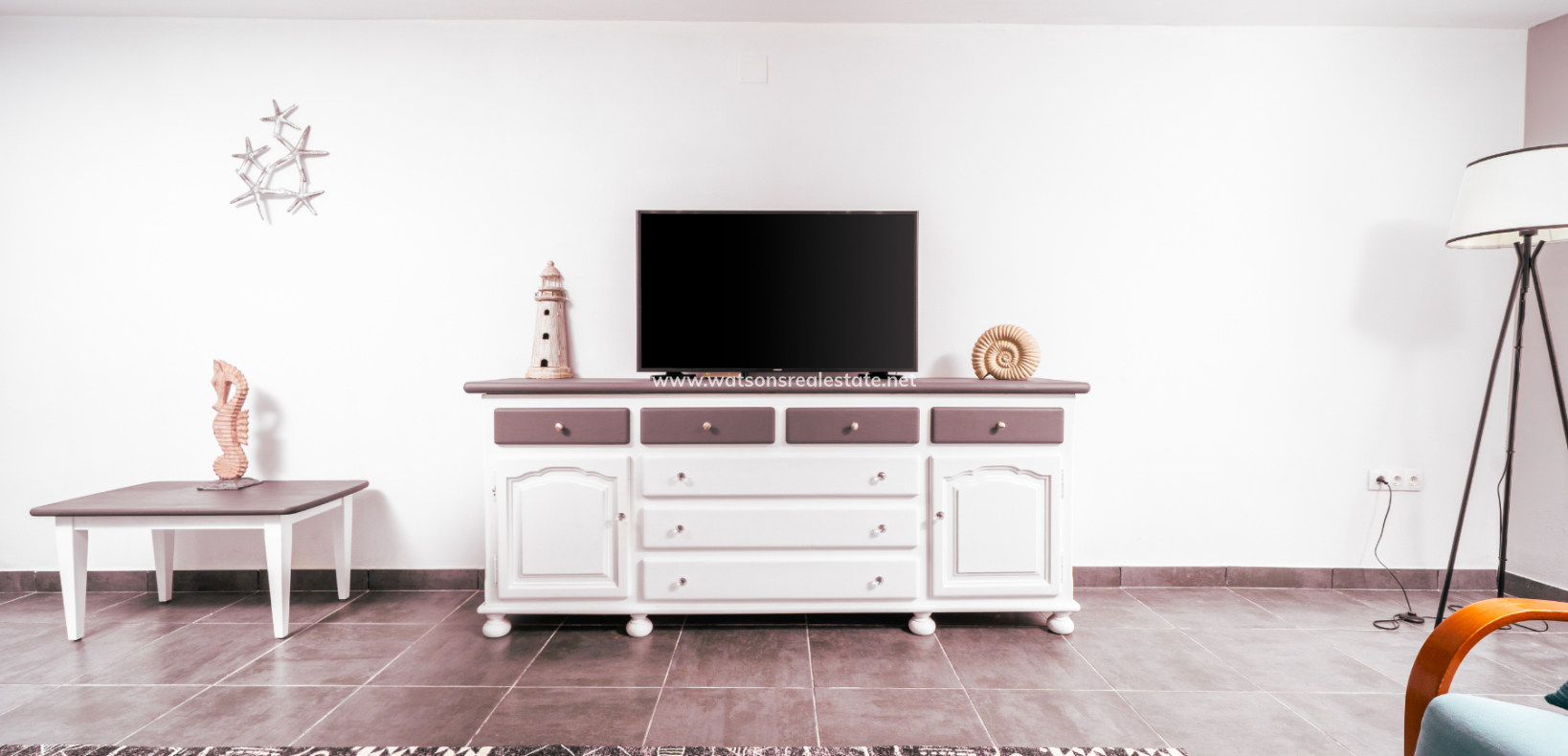 Resale - Detached - Urb. La Marina