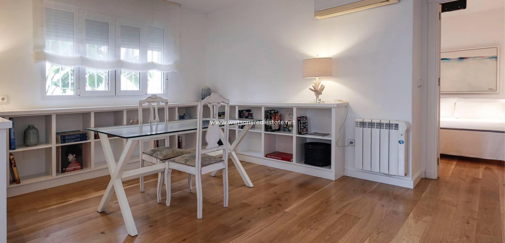 Resale - Detached - Urb. La Marina