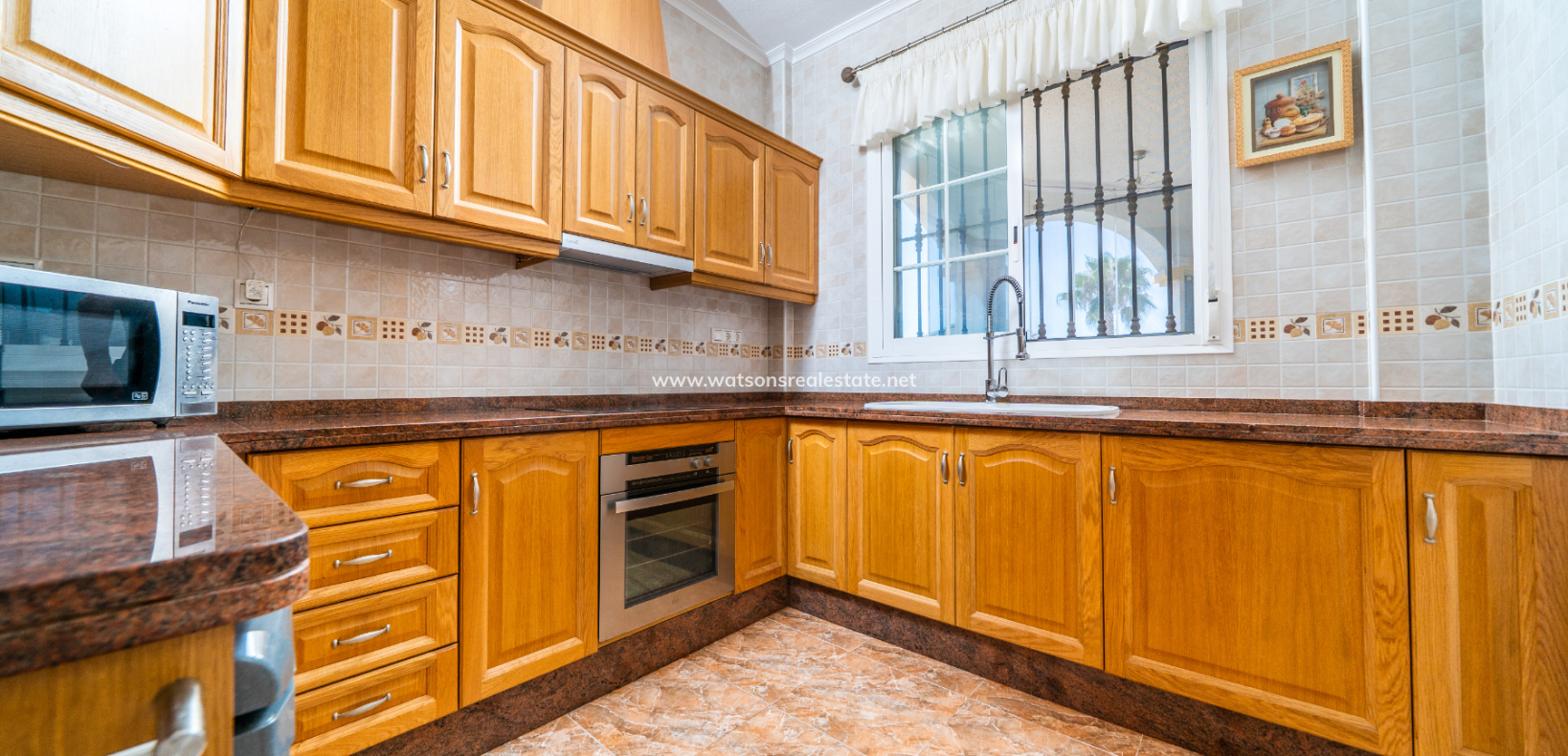 Resale - Detached - Urb. La Marina
