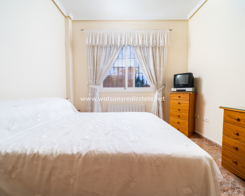 Resale - Detached - Urb. La Marina