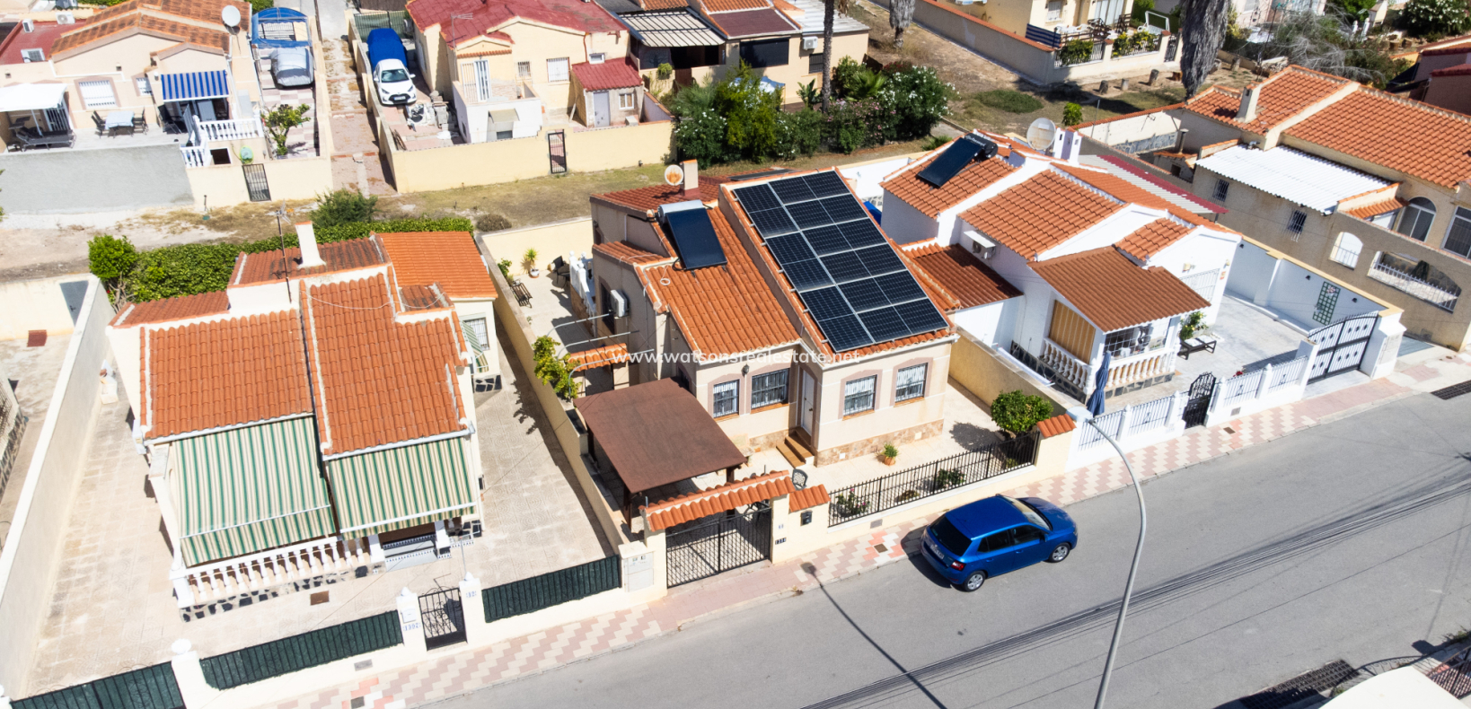 Resale - Detached - Urb. La Marina